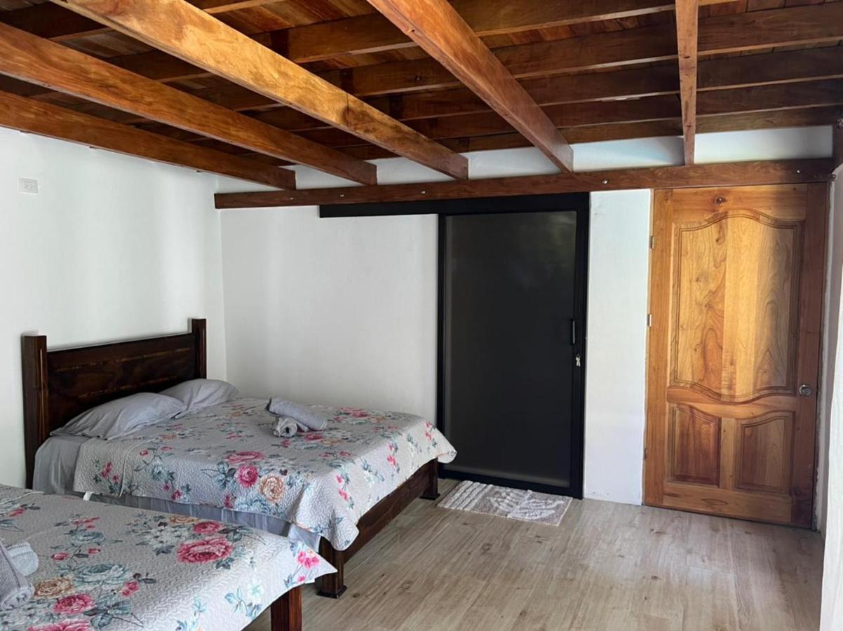 Hotel Liah'S Tortuguero Εξωτερικό φωτογραφία