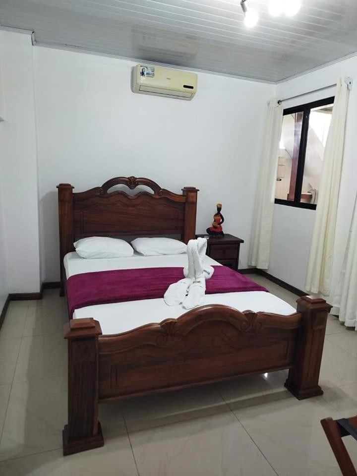 Hotel Liah'S Tortuguero Εξωτερικό φωτογραφία
